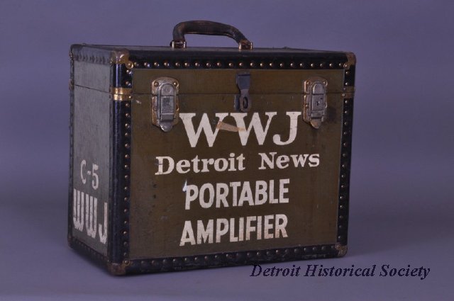 WWJ portable amplifier, 1936 - 1960.168.002
