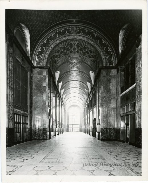 Interior of the Fisher Building, designed by Albert Kahn, 1940s - 2003.004.155b