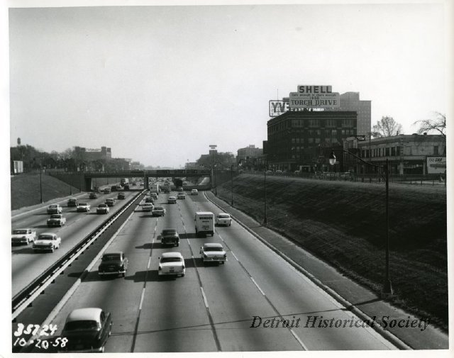 Photo displaying traffic on the John C. Lodge Freeway, 1958 - 2009.007.019