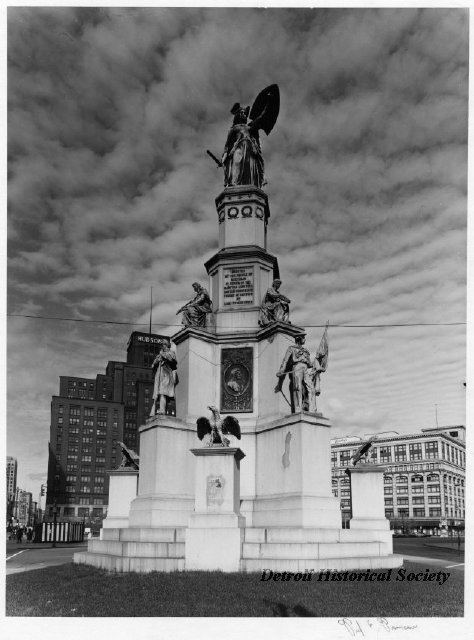 The Soldiers and Sailors Monument, 1973 - 2008.033.264