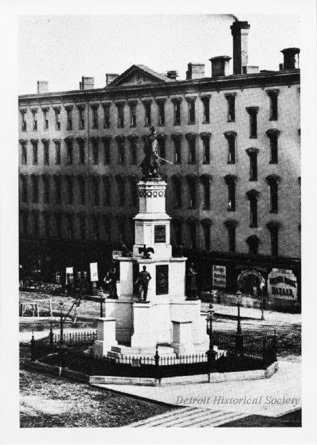 The Soldiers and Sailors Monument prior to the addition of female figures, 1885 - 2008.112.156