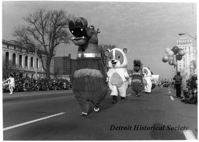 Thanksgiving Parade, 1973