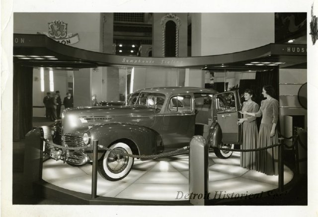 Hudson sedan on display, 1940 - 2012.032.067