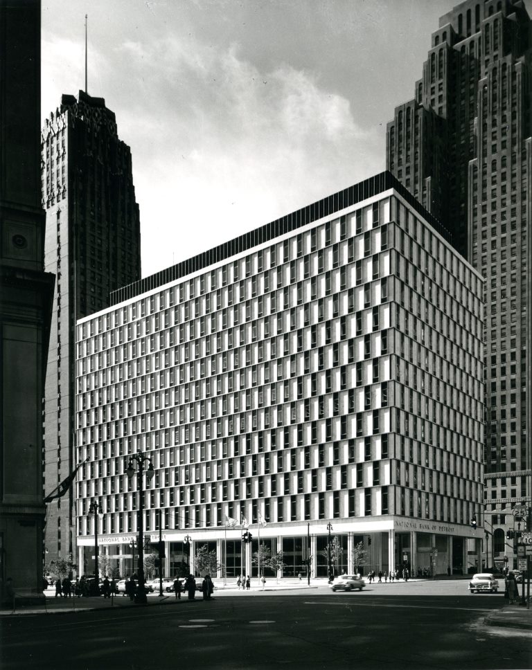 The newly completed building in 1959, with its Royal Umber penthouse and Georgia White Cherokee marble and glass curtain walls (photo by Balthazar Korab).