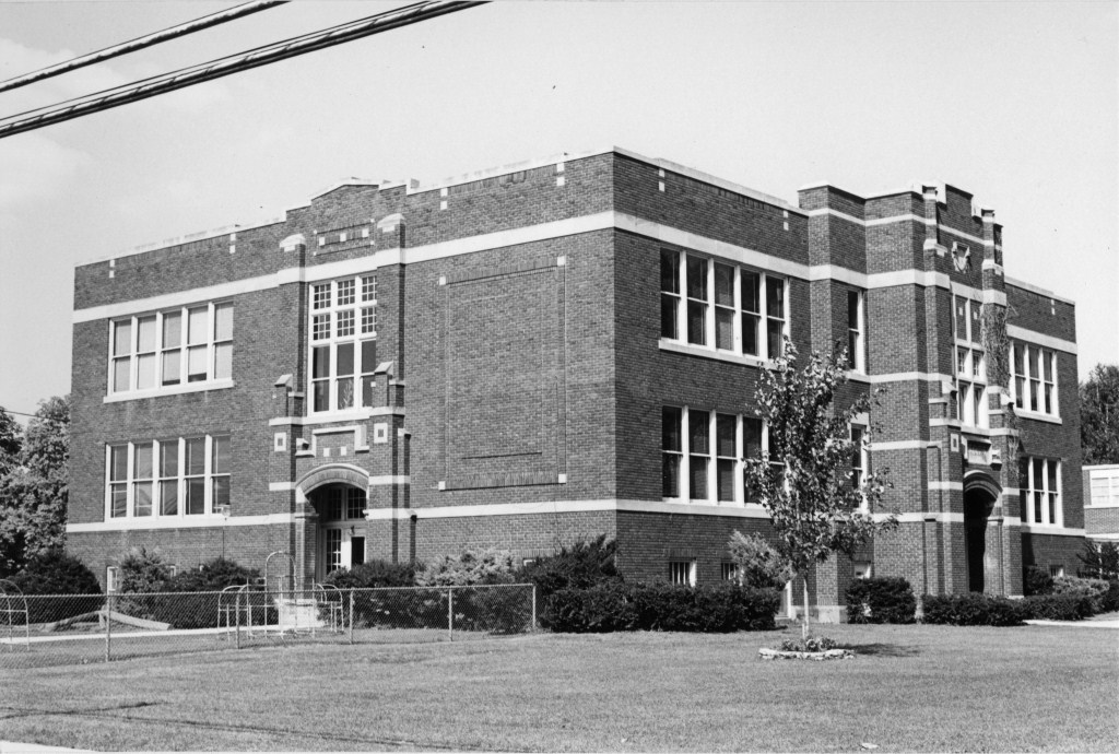 Woodrow Wilson Elementary in Mt. Clemens (Deborah Moore, 1983)