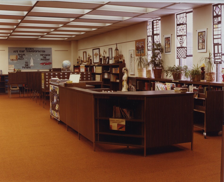 Media Center at Woodworth Junior High in Dearborn (Lewis, 1984)