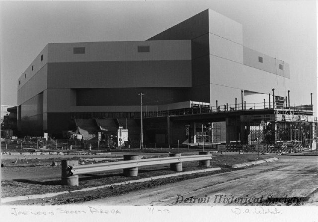 Joe Louis Arena under construction, 1979 - 2008.033.520