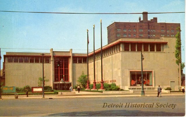 Detroit Historical Museum postcard