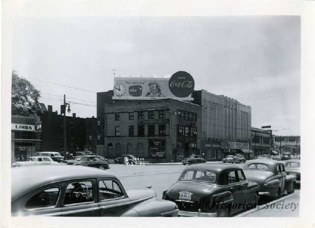 Photo of Woodward Ave showing the Majestic Theatre in the background, 1950 - 2012.026.323