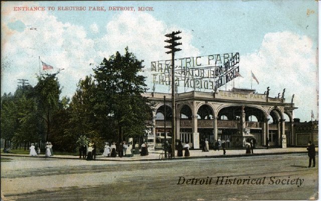 Entrance to Electric Park, postcard, 1909