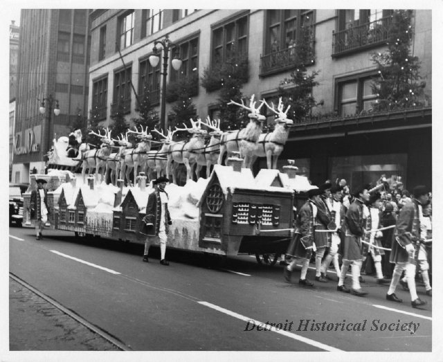 Thanksgiving Parade, 1940s