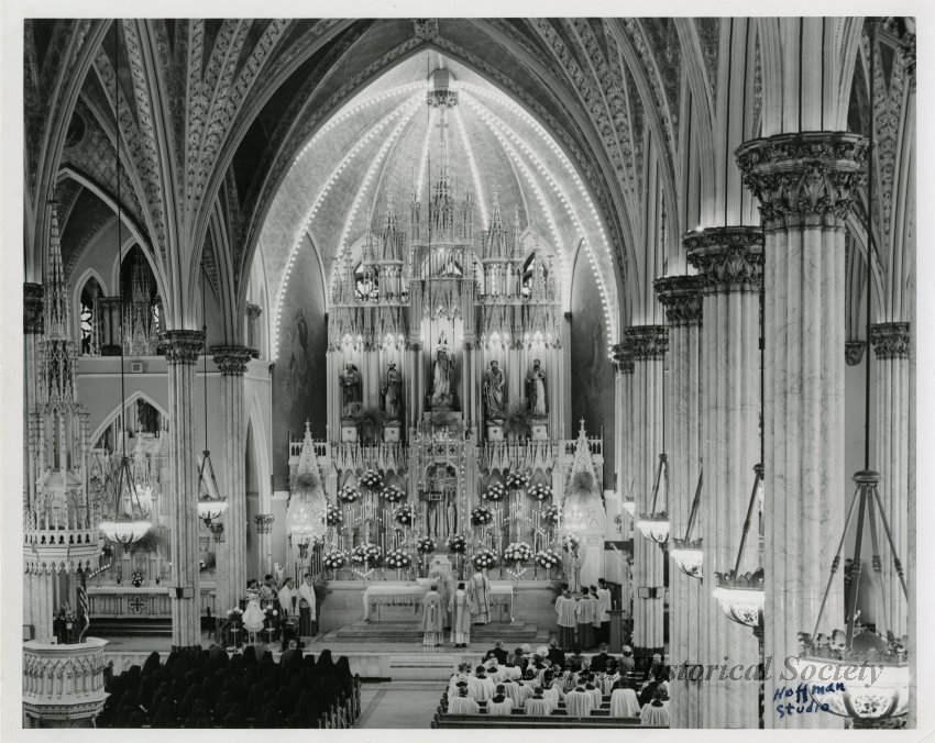 Sweetest Heart of Mary Church Interior, c.1960 – 2014.003.256
